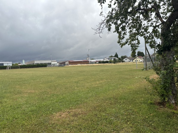 Sportanlage Schulstraße Platz 3 - Neuler