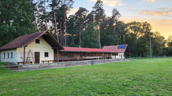 Waldsportanlage - Volkach-Obervolkach