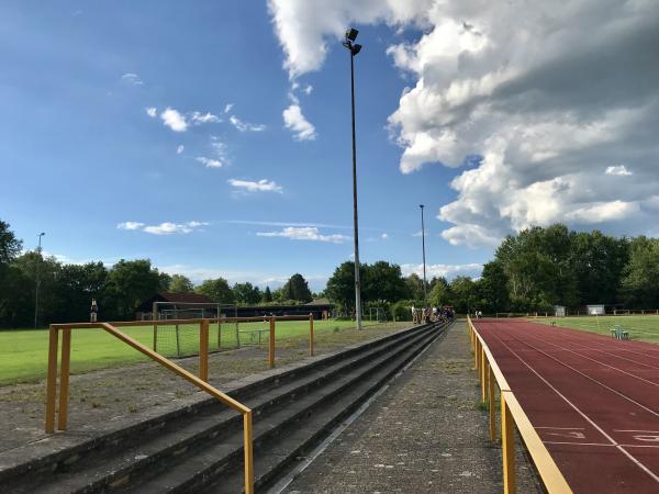 Stadion Auf der Ramhorst  - Burgwedel-Großburgwedel