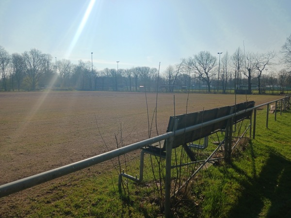 Bezirkssportanlage Bürgerpark Platz 4 - Bremerhaven-Geestemünde
