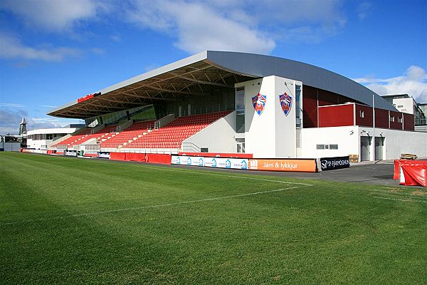N1-völlurinn Hlíðarenda - Reykjavík