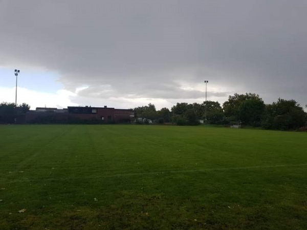 Sportzentrum Adendorf D-Platz - Adendorf