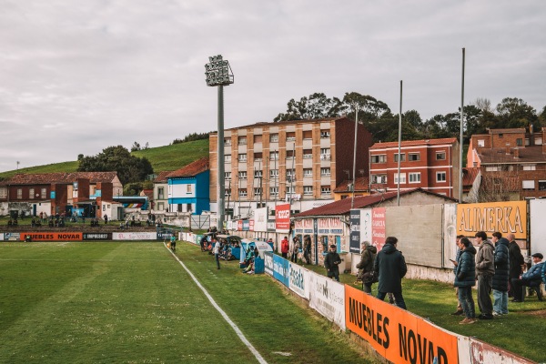 Estadi Municipal de Miramar - Luanco, AS