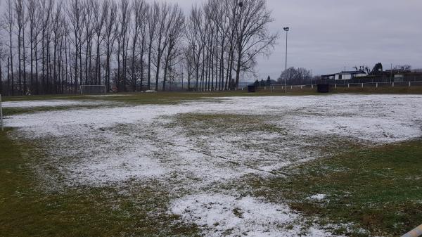 Sportanlage Hohe Straße Platz 2 - Münchenbernsdorf