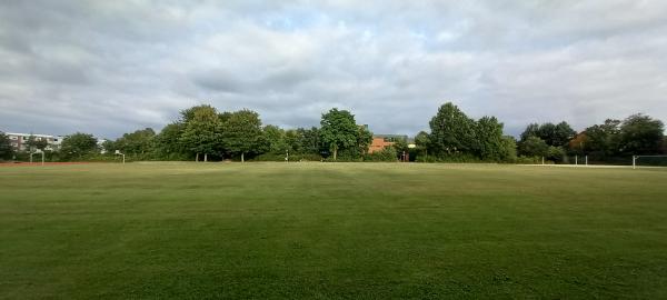 Sportplatz Alexander-von-Humboldt-Schule - Neumünster-Einfeld