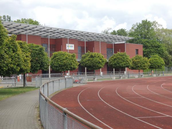 Bezirkssportanlage Rebstock - Frankfurt/Main-Bockenheim