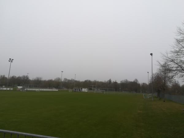 Sportgelände am Schloß Platz 3 - Oberschleißheim