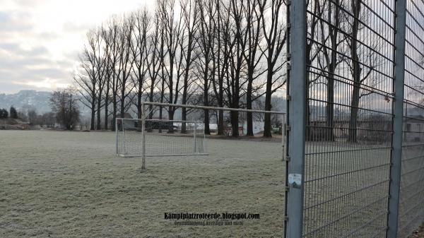 Sportplatz am Heuweg - Weinstadt-Großheppach