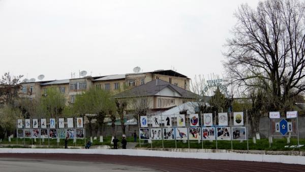 Stadion Kurmanbek - Jalal-Abad