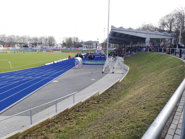 Stadion im Sportpark Pennenfeld - Bonn-Bad Godesberg