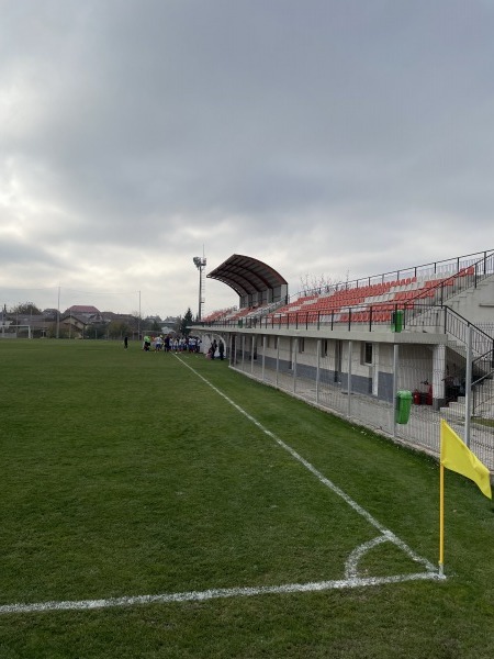 Stadionul Comunal Cârcea - Cârcea