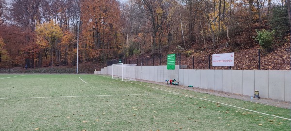 Sportplatz am Waldesrand - Bochum-Linden