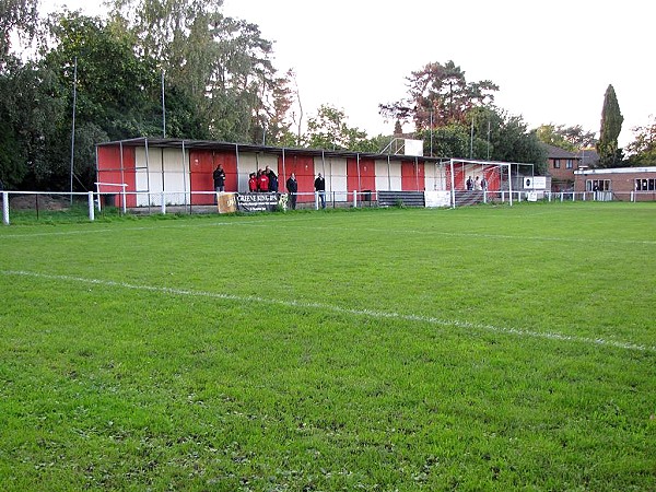 Larges Lane - Bracknell