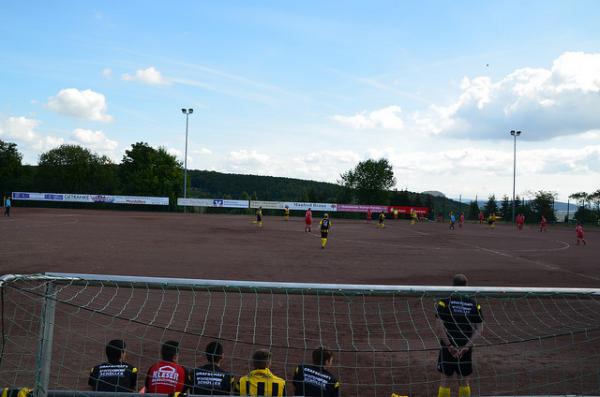 Sportplatz Rheinstraße - Grafschaft/Rheinland-Lantershofen