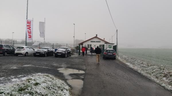 Sportplatz Binge - Wetter/Hessen-Binge