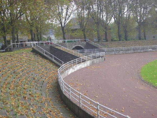 Bezirkssportanlage Stadion Mathias Stinnes - Essen/Ruhr-Karnap