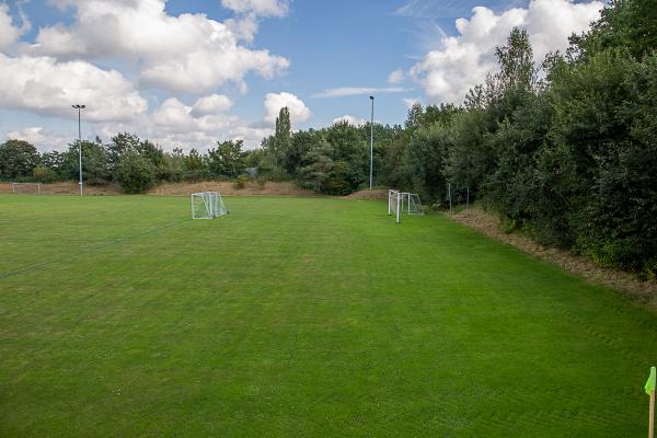 Hans-Reif-Sportzentrum Platz 5 - Oberasbach-Altenberg