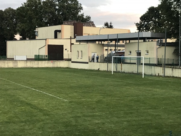 Stadion Gminy Ksawerów - Wola Zaradzyńska-Ksawerów