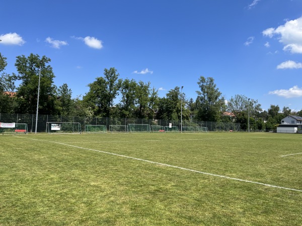 Sportplatz Heusser-Staub-Wiese Platz 2 - Uster