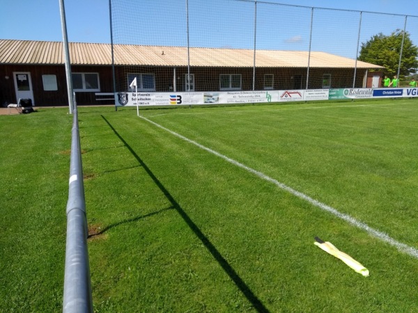Ackerland Stadion - Visselhövede-Schwitschen