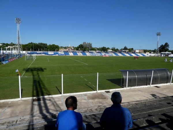 Estadio Arquitecto Antonio Eleuterio Ubilla - Melo