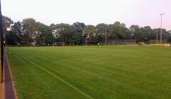 Sportanlage Kurländer Weg - Hannover-Ledeburg