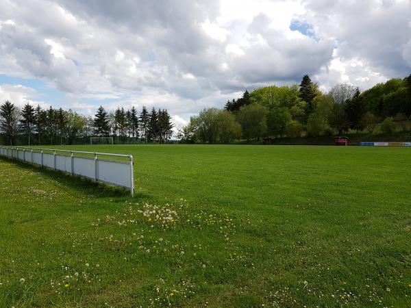 Waldstadion - Beratzhausen-Oberpfraundorf