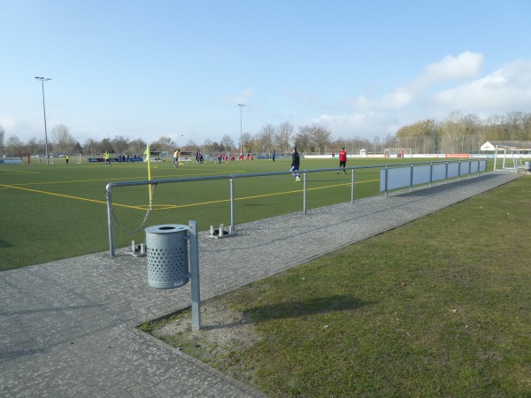 Hagedorn-Stadion Nebenplatz 1 - Friedland/Mecklenburg