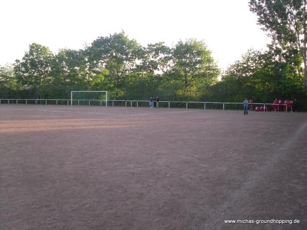 Sportanlage Integrierte Gesamtschule Paffrath Platz 2 - Bergisch Gladbach-Paffrath