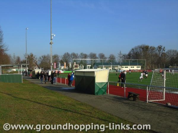 Fichte-Sportplatz - Brieselang