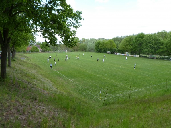 Waldstadion der Mehrzwecksportanlage - Heideblick-Gehren-Teiselsmühle