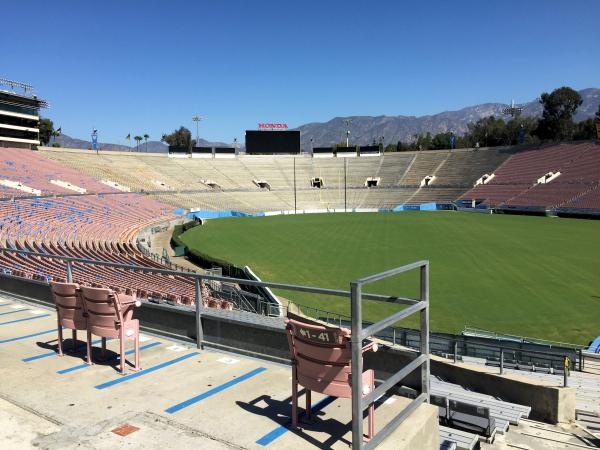 Rose Bowl Stadium - Pasadena, CA