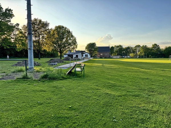 Sportanlage Gänsepark Platz 2 - Erwitte-Stirpe