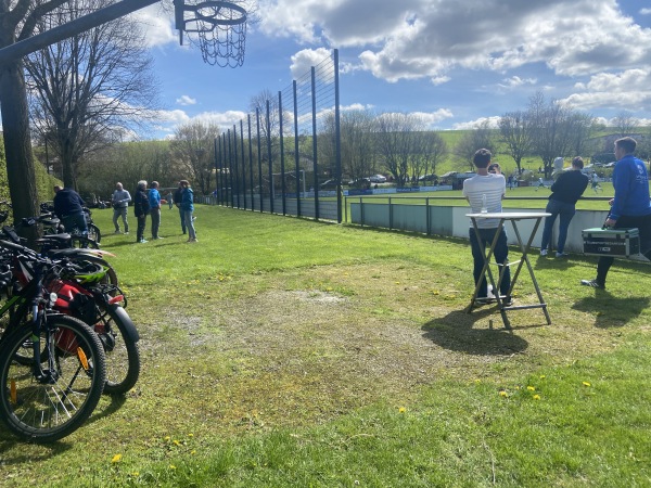 Sportplatz Sternlied - Büren/Westfalen-Weine