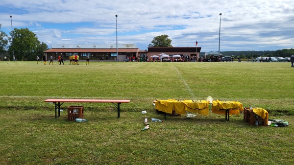 Sportplatz Nußbaumweg - Ravenstein-Merchingen