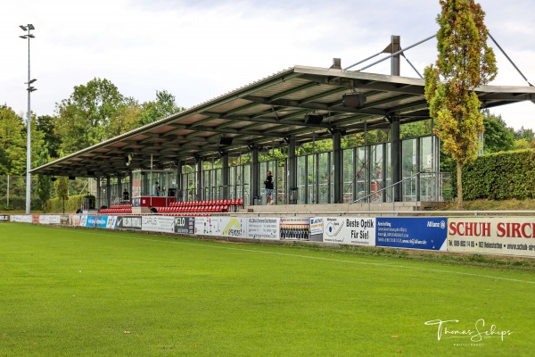 Stadion im ATS-Sportpark - Kirchheim bei München-Heimstetten