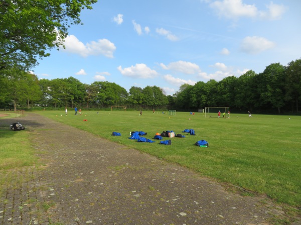 Walter-Bettges-Stadion G-Platz - Langenhagen