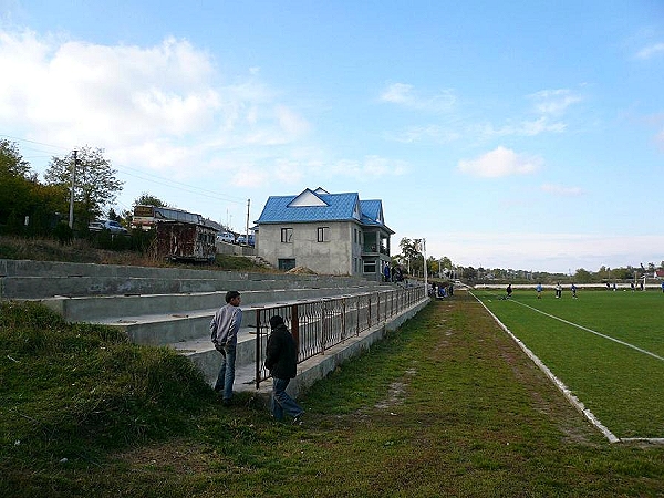 Stadionul Cobusca Nouă - Cobusca Nouă