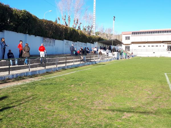 Campo de Futbol Municipal El Mancho Angel Sastre - Cebreros