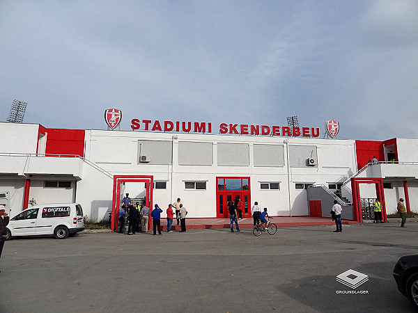 Stadiumi Skënderbeu - Korçë