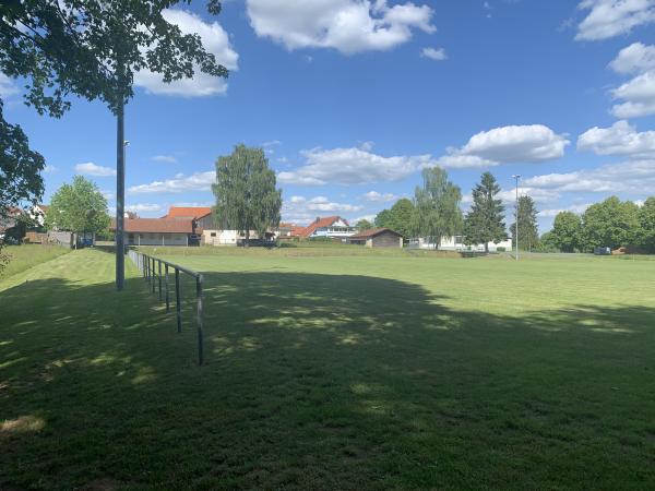 Sportplatz am Bürgerhaus - Büdingen-Michelau