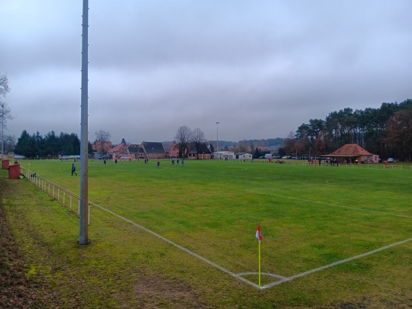 Jahn-Sportstätte - Groß Laasch