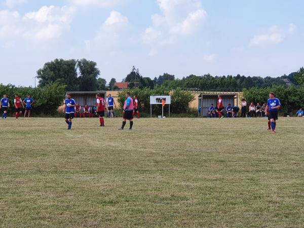 Dorfsportplatz - Walkendorf-Boddin