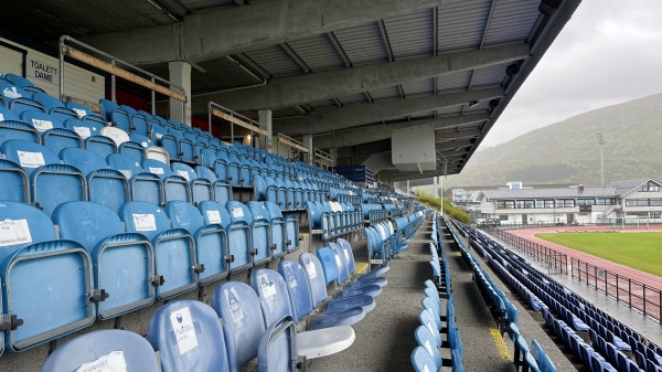 Høddvoll stadion - Ulsteinvik