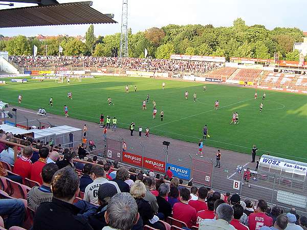 Kurt-Wabbel-Stadion - Halle/Saale-Gesundbrunnen