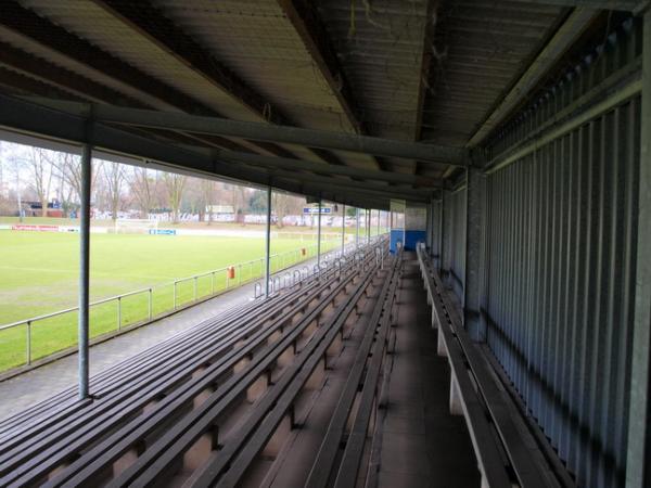 Bezirkssportanlage Stadion Feuerbachstraße - Düsseldorf-Bilk