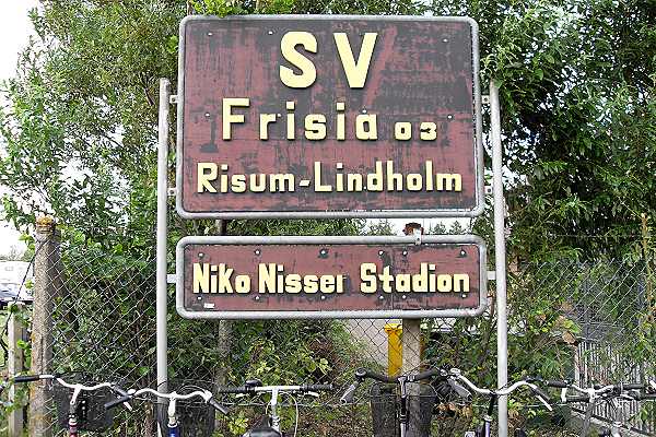 Niko-Nissen Stadion - Risum-Lindholm