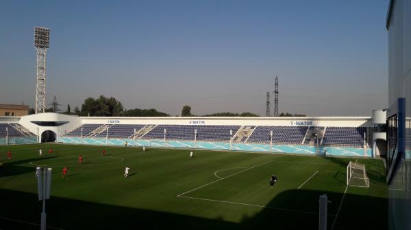 Lokomotiv stadioni - Toshkent (Tashkent)