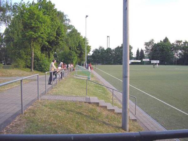 Reinhart von Hymmen-Sportanlage Platz 2 - Erkrath-Unterfeldhaus