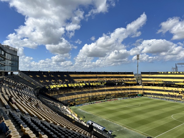 Estadio Campeón del Siglo - Montevideo
